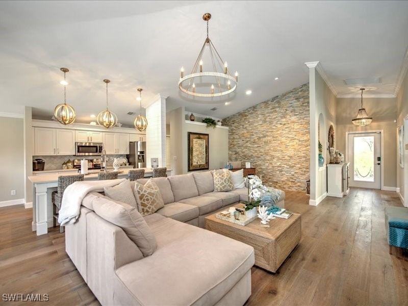 25897 Pebblecreek Dr Property Photo 4