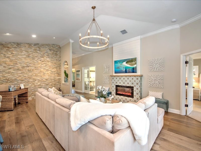 25897 Pebblecreek Dr Property Photo 7