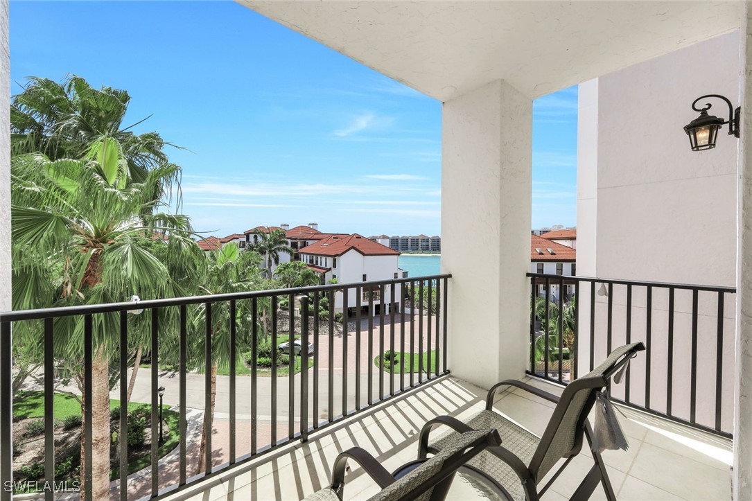 700 La Peninsula Blvd 401 Property Photo 28