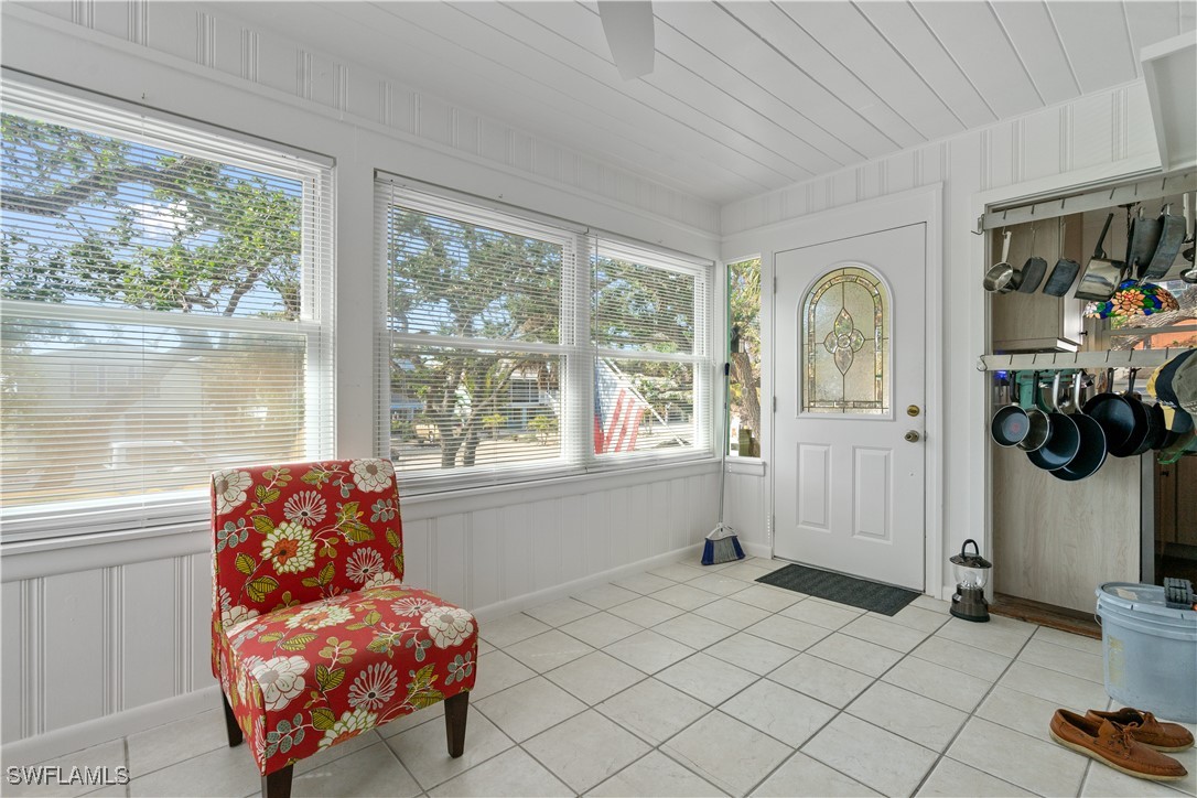 5731 Lauder St Property Photo 7