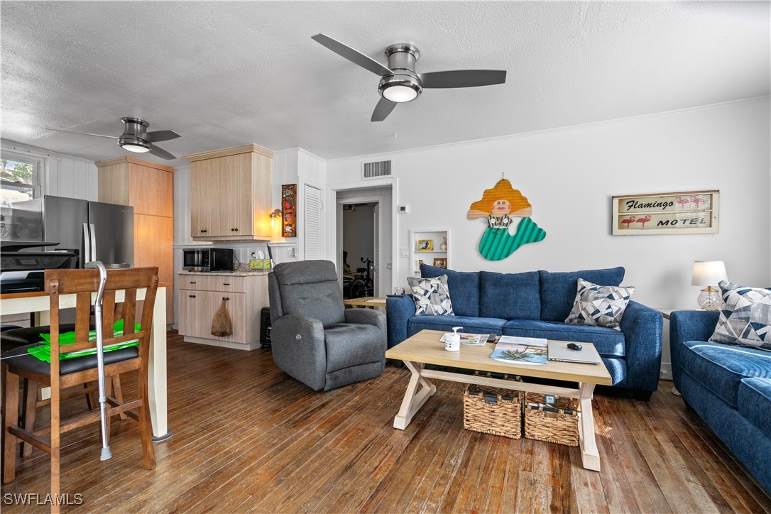 5731 Lauder St Property Photo 11