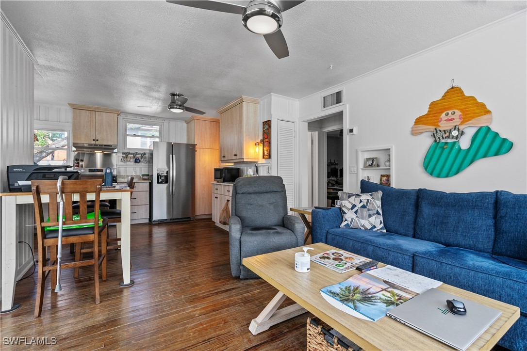 5731 Lauder St Property Photo 14