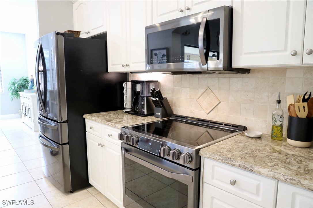 2736 Beach Pkwy W Property Photo 12