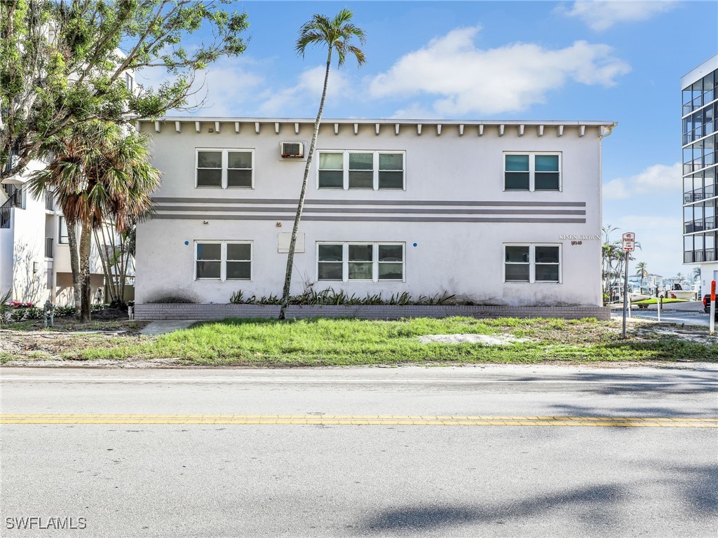10540 Gulfshore Dr Property Photo 6