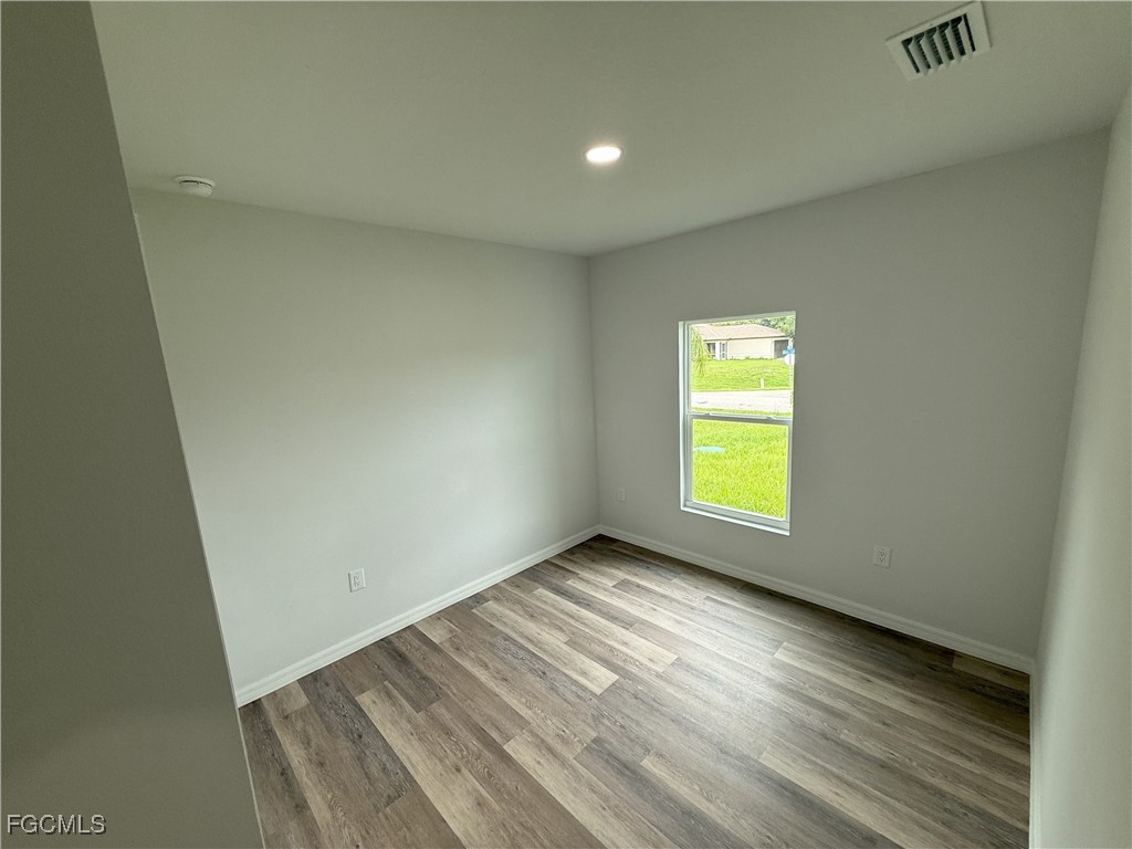 127 Ocean Park Dr Property Photo 23