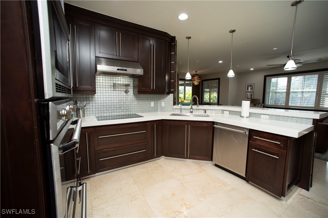 11460 Nw 82 Ter Property Photo 28