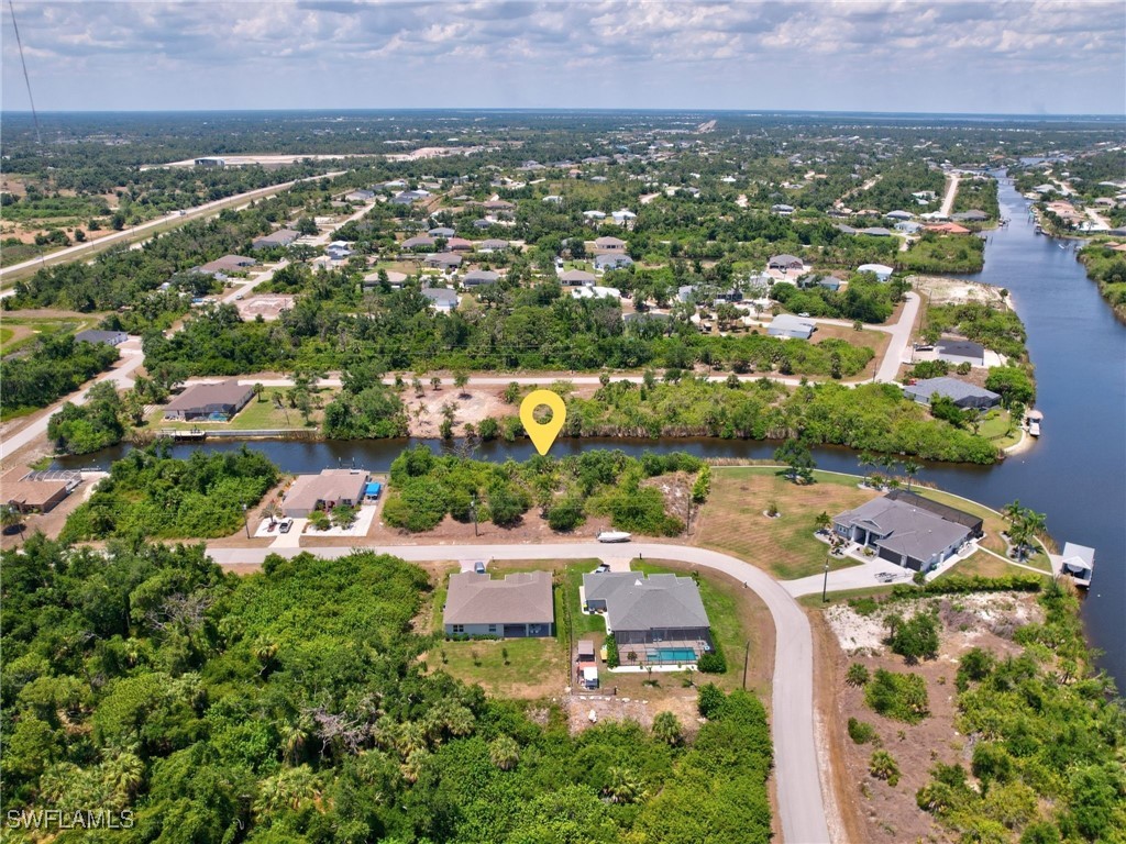 10080 Cocoa Beach St Property Photo 6