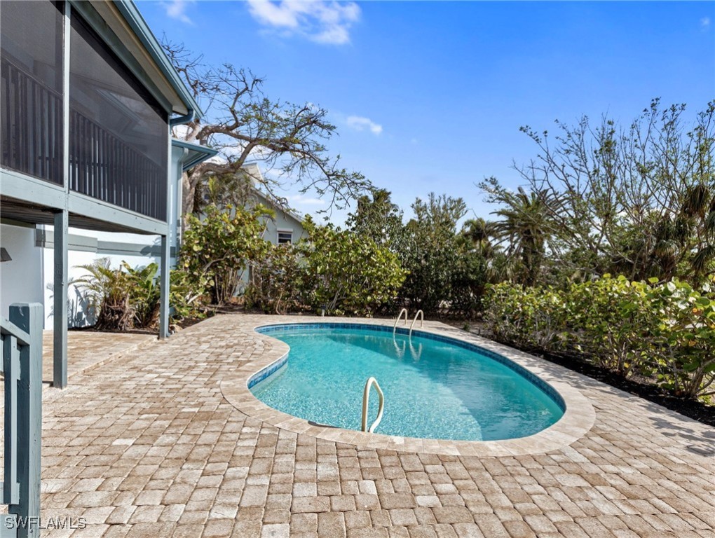 1666 Middle Gulf Dr Property Photo 37