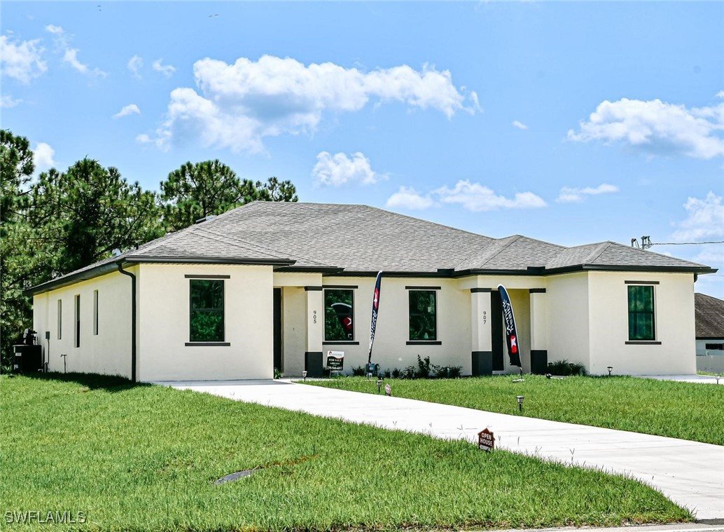 2416/2418 Xelda Ave N Property Photo 1