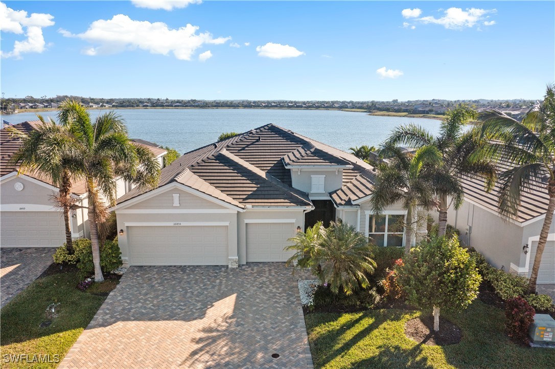 16455 Bonita Landing Cir Property Photo 4