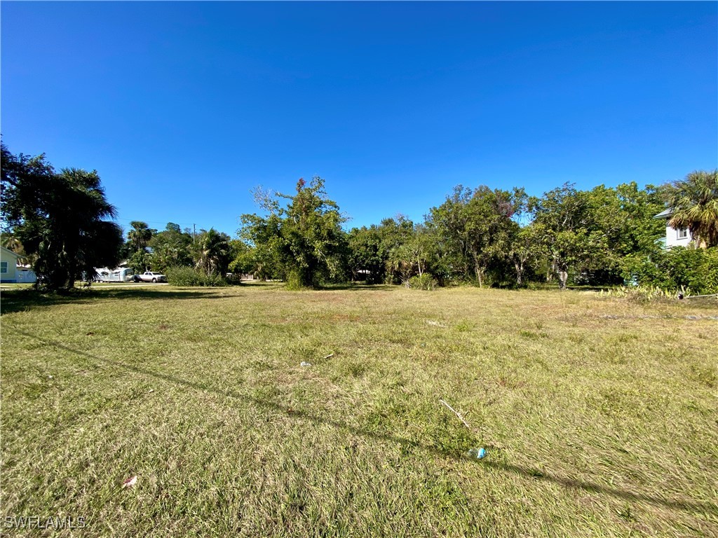 3203 Edgewood Ave Property Photo 2