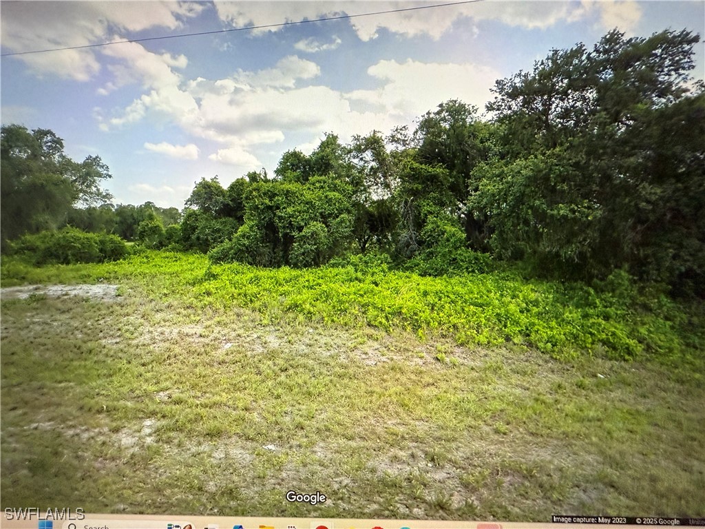 S Capri Ct Property Photo 6