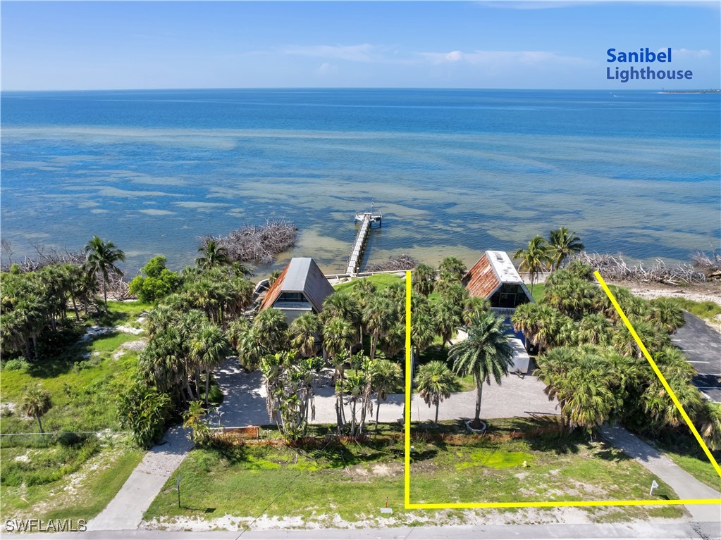 17493 Mcgregor Blvd Property Photo 1