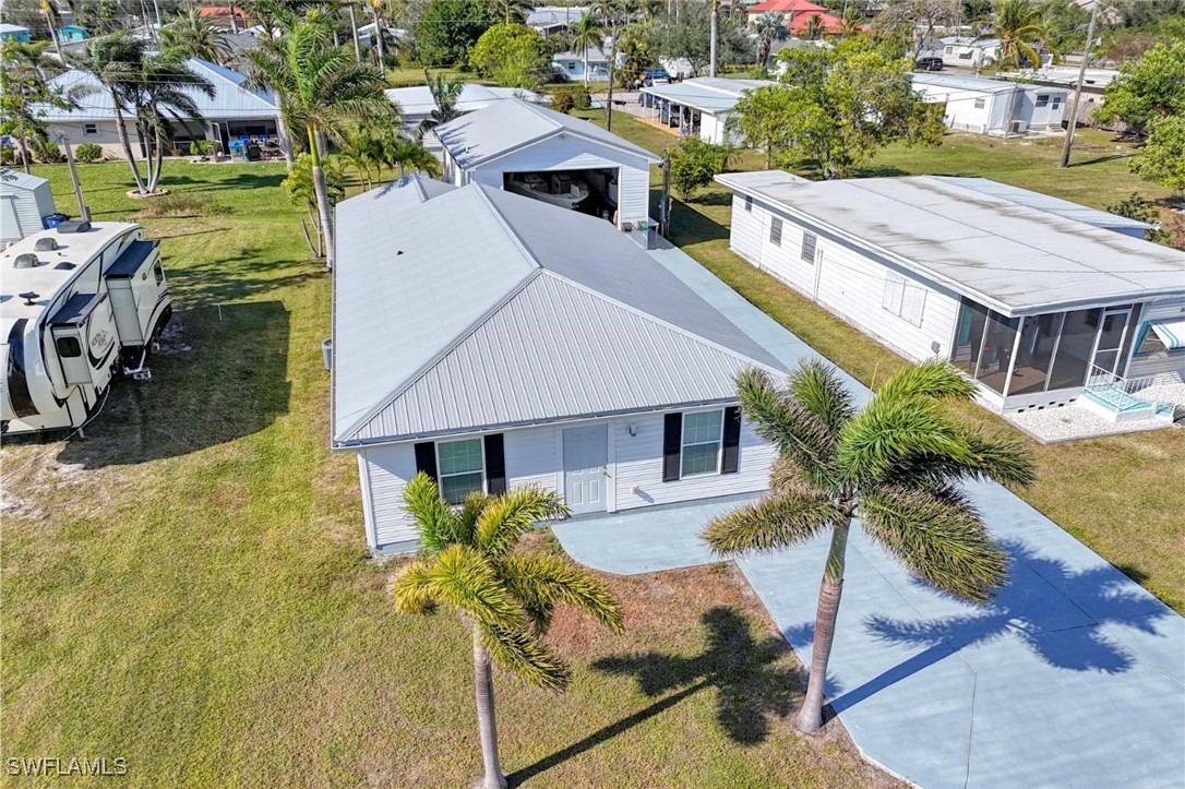 16080 Siesta Dr Property Photo 3