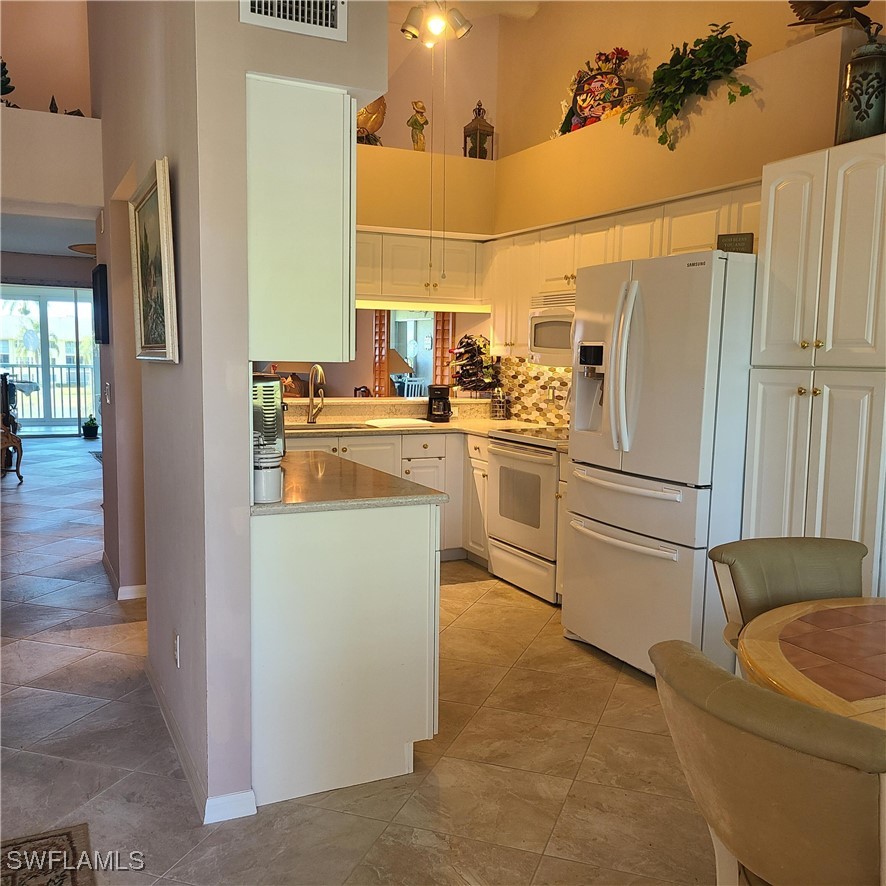 20151 Ian Ct 309 Property Photo 3