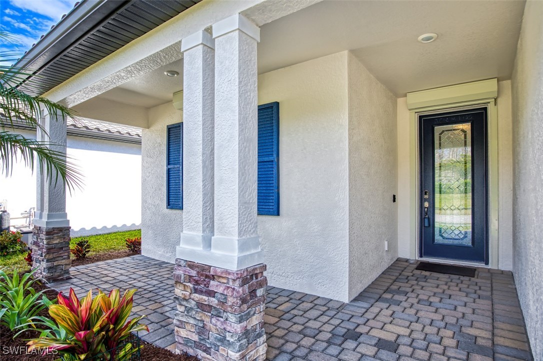 11513 Shady Blossom Dr Property Photo 3