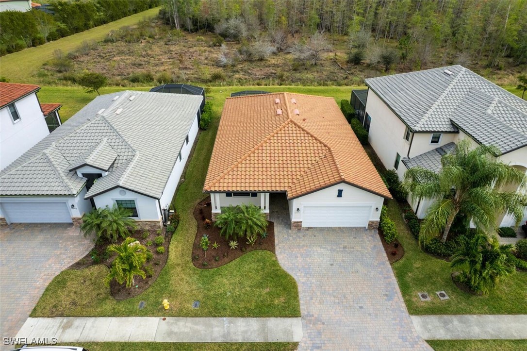 11513 Shady Blossom Dr Property Photo 5