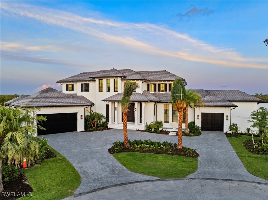 2375 Snook Dr Property Photo 2
