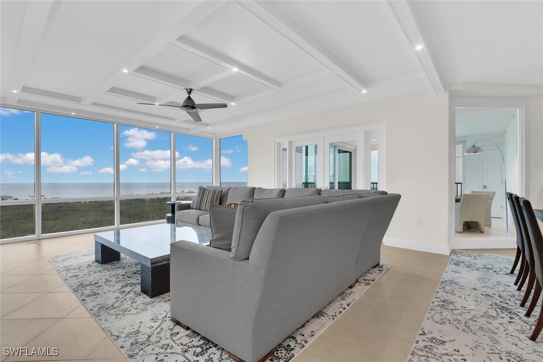 7515 Pelican Bay Blvd 17d Property Photo 3