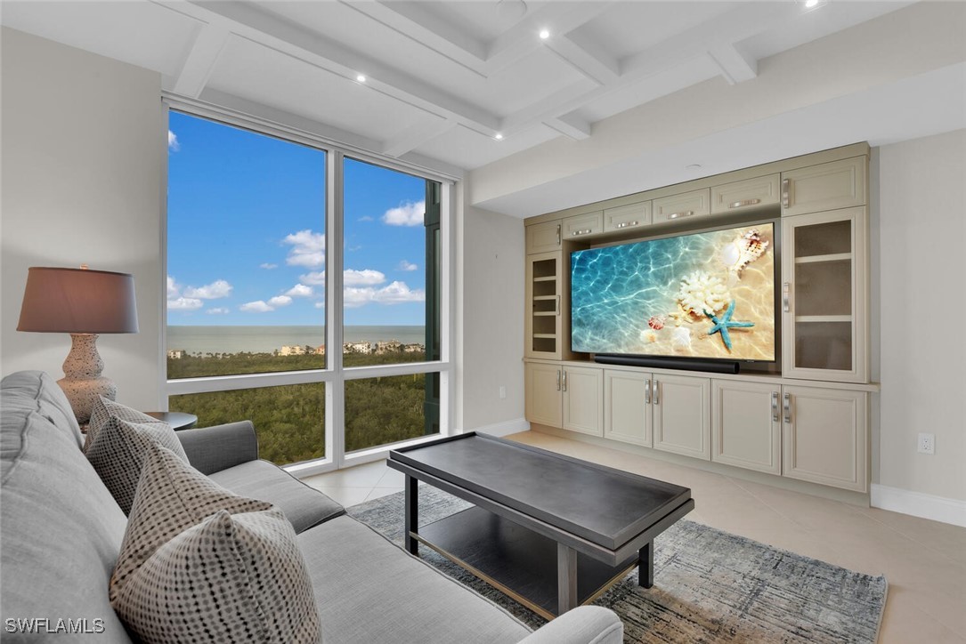 7515 Pelican Bay Blvd 17d Property Photo 12