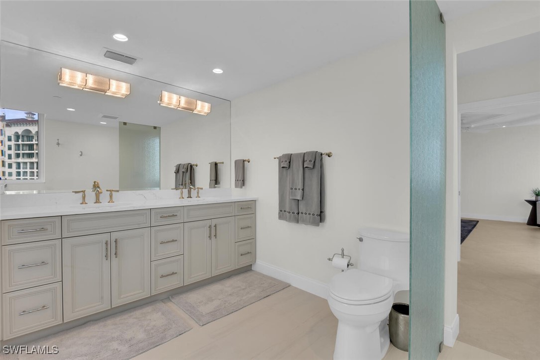 7515 Pelican Bay Blvd 17d Property Photo 23