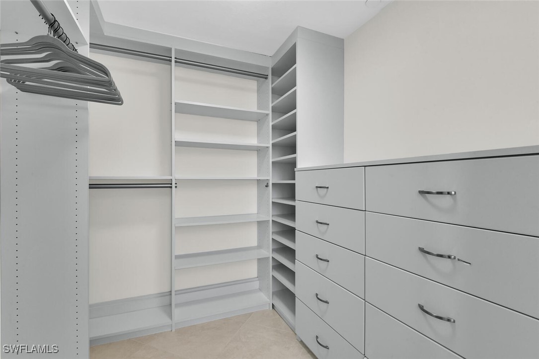 7515 Pelican Bay Blvd 17d Property Photo 27