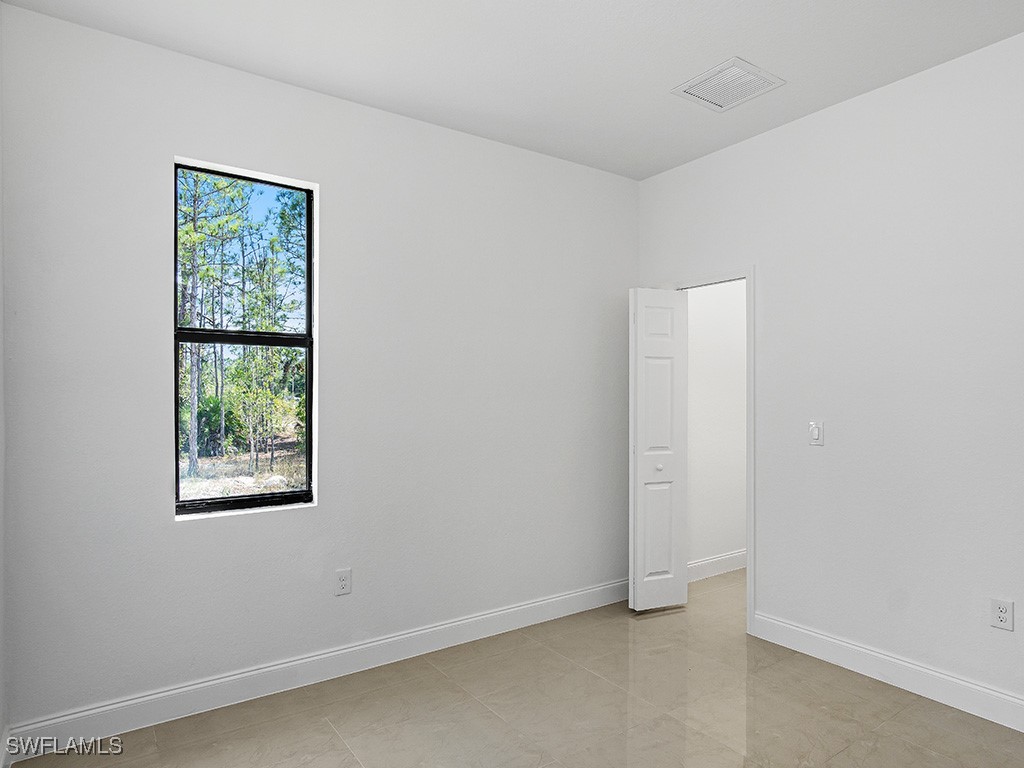 902 Williams Ave Property Photo 24
