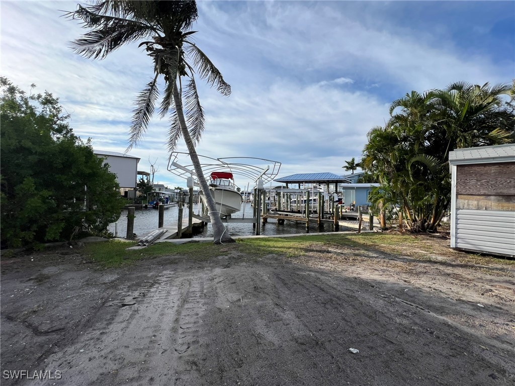 2635 York Rd Property Photo 4