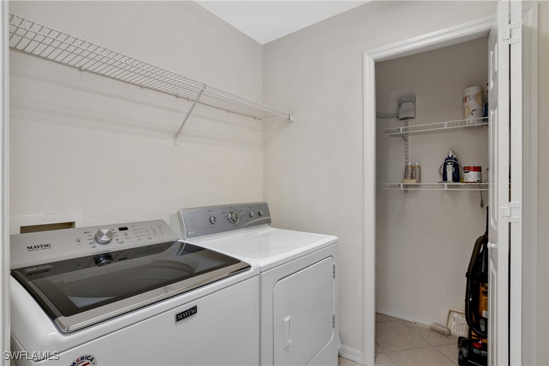 2264 Ashton Oaks Ln 4-102 Property Photo 20