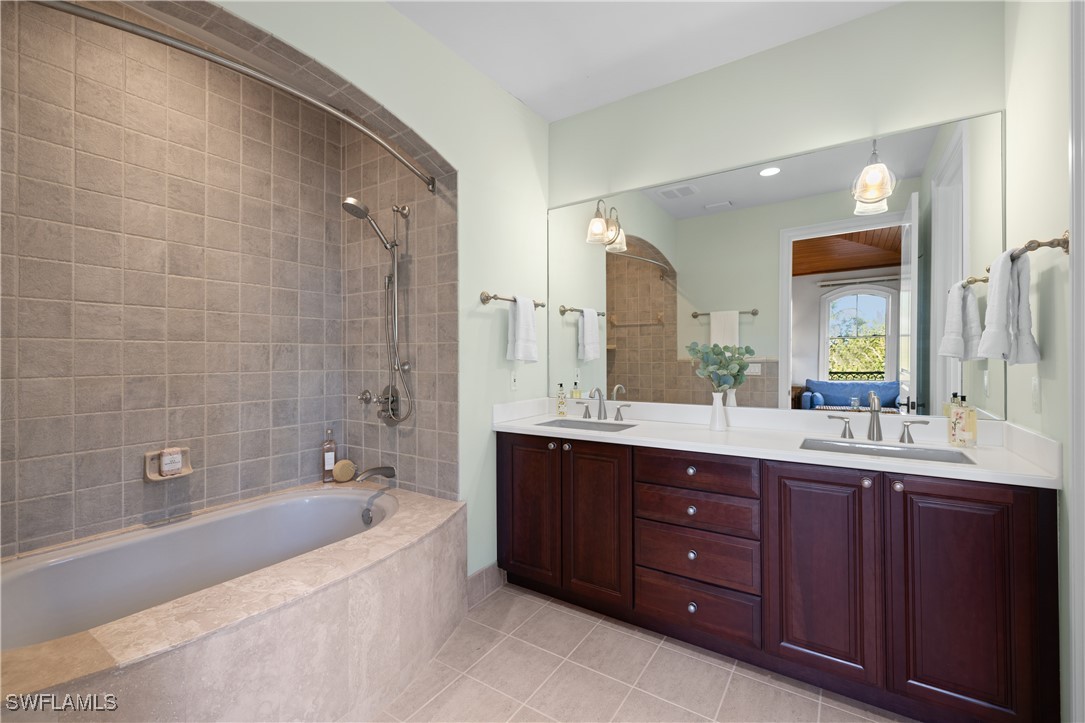 16475 Captiva Dr Property Photo 38