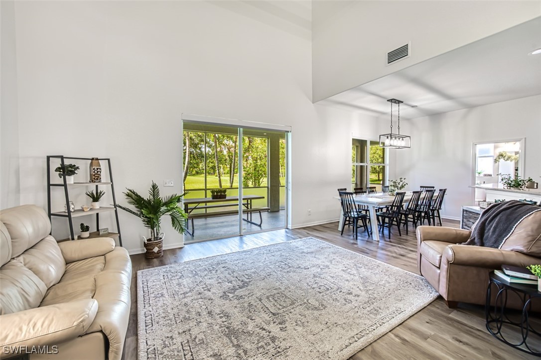 12517 Gemstone Ct Property Photo 11