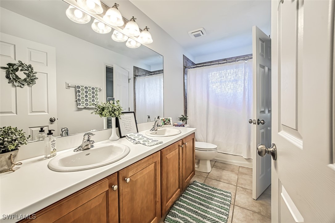 12517 Gemstone Ct Property Photo 23