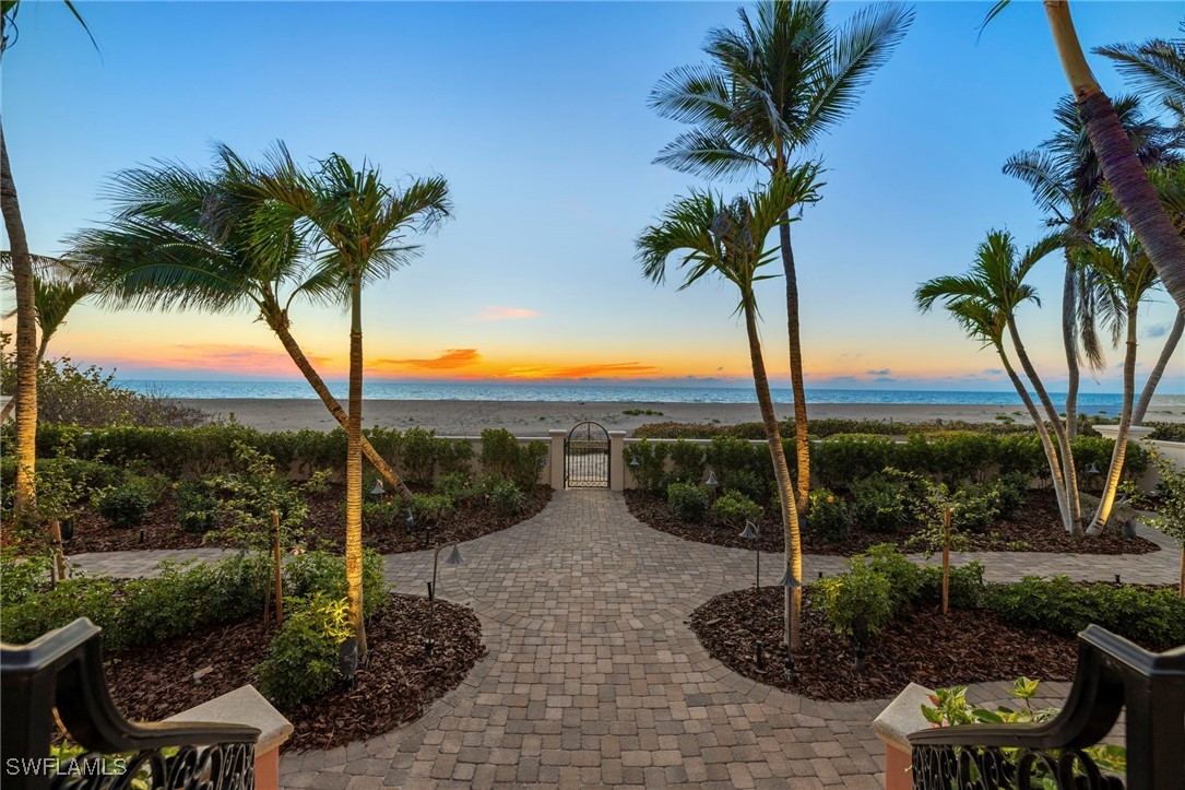 16486/488 Captiva Dr Property Photo 5