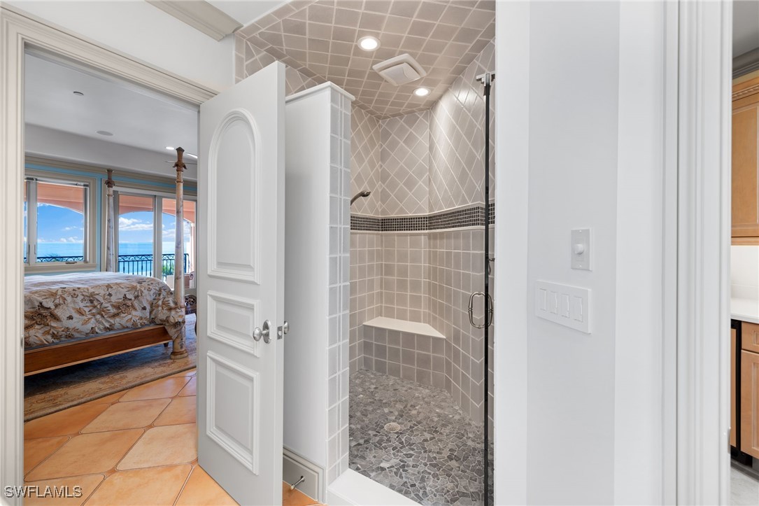 16486/488 Captiva Dr Property Photo 39