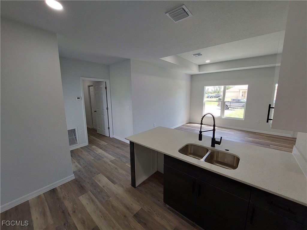 830 Dawhert Ave S Property Photo 6