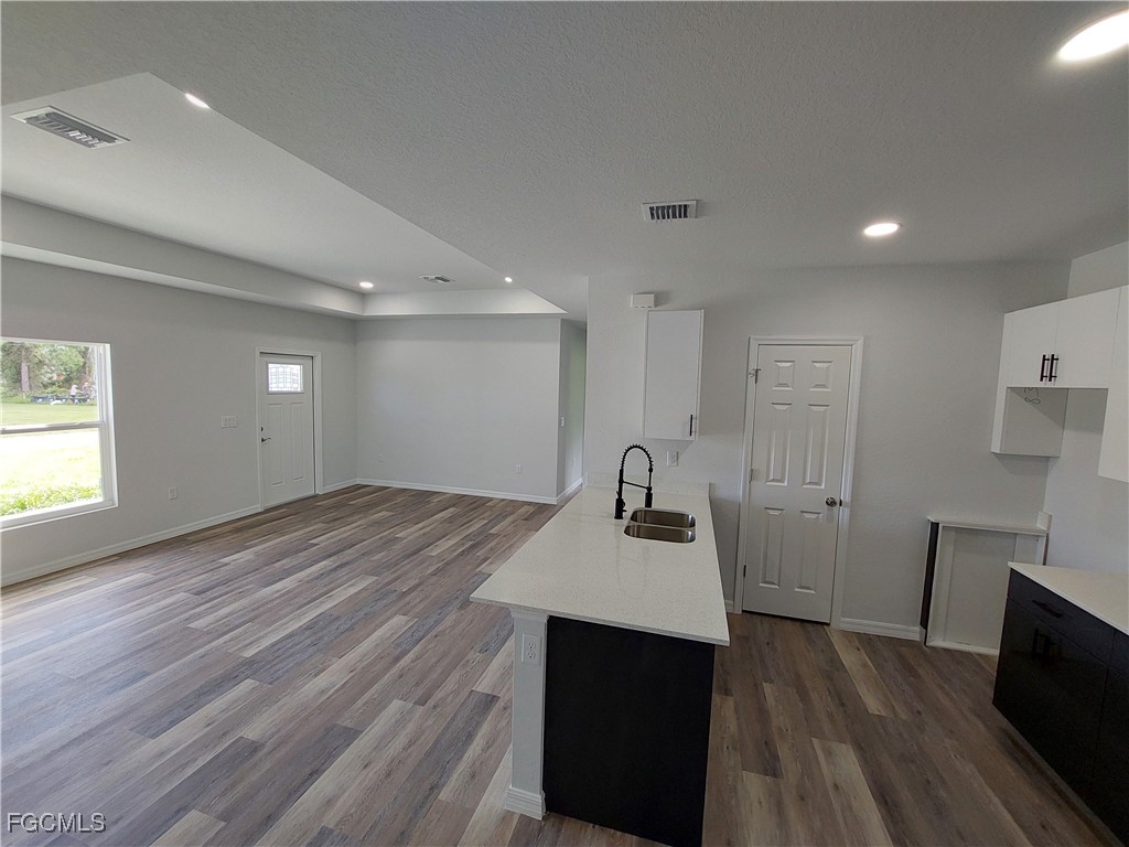 830 Dawhert Ave S Property Photo 7