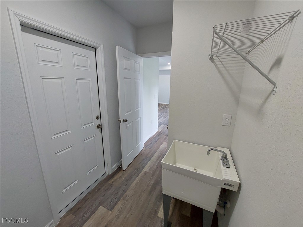 830 Dawhert Ave S Property Photo 9