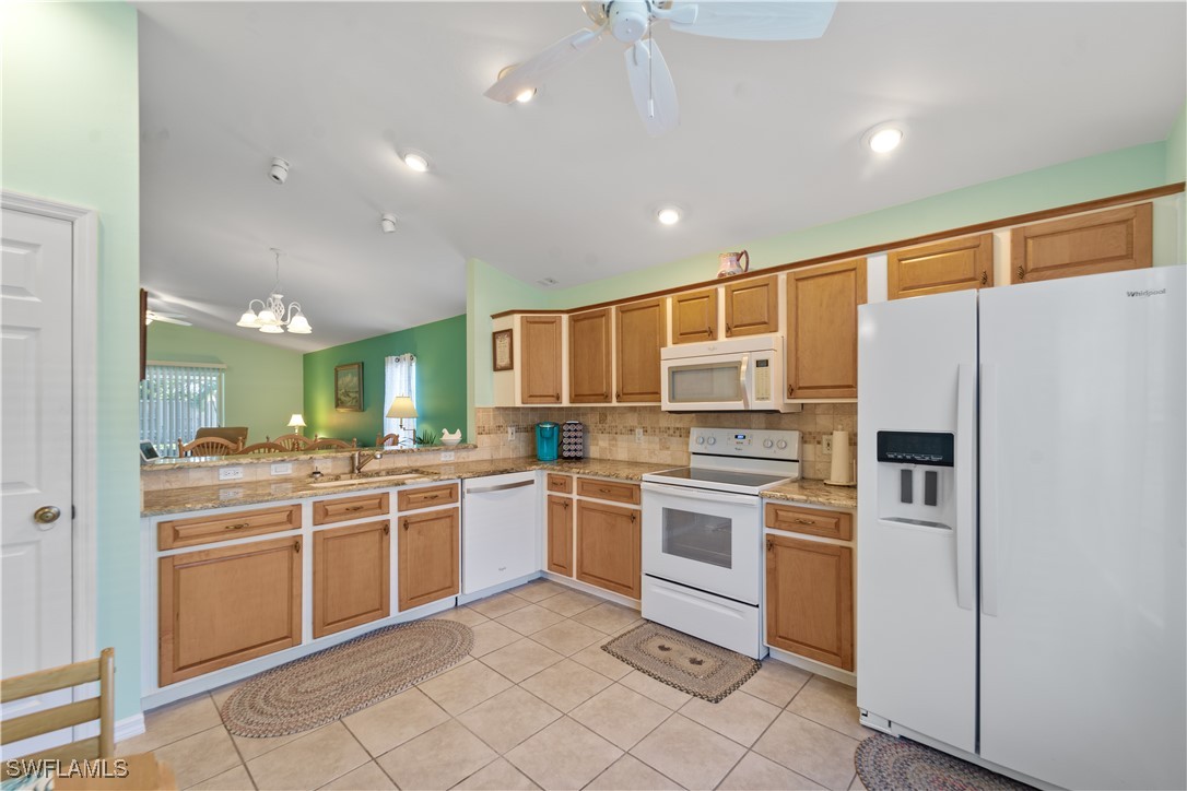 15721 Beachcomber Ave Property Photo 11