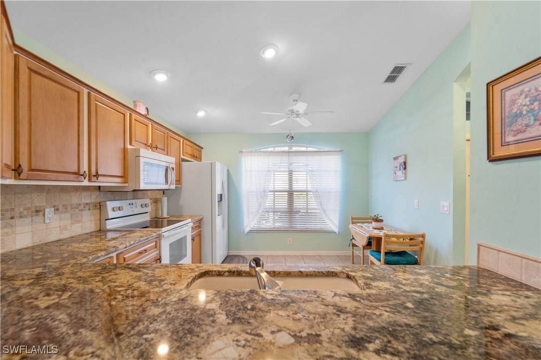 15721 Beachcomber Ave Property Photo 15