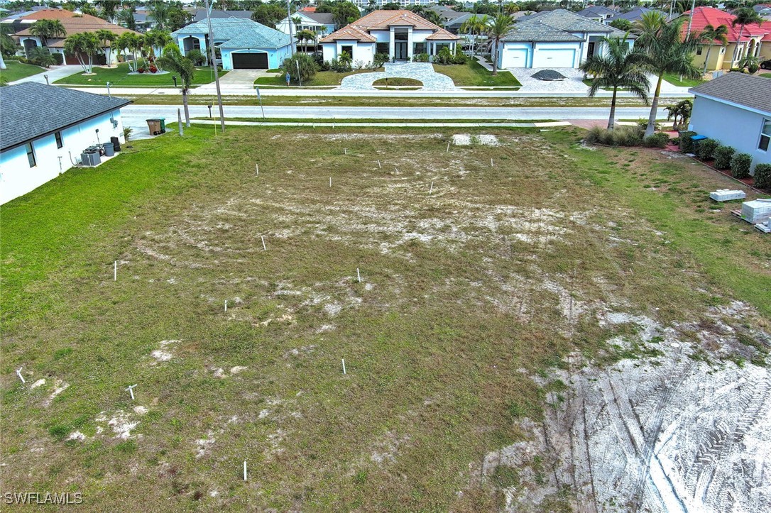 4122 Oasis BLVD Property Photo 1