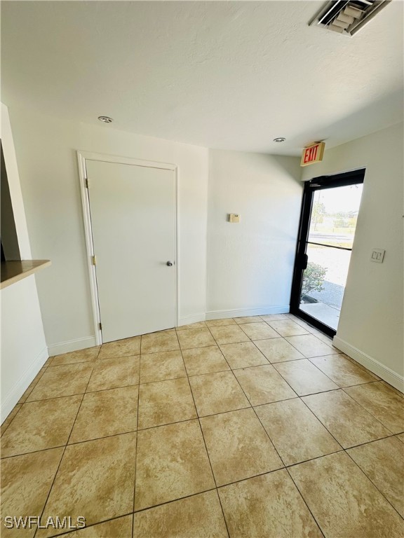 10550 Abernathy St Property Photo 6