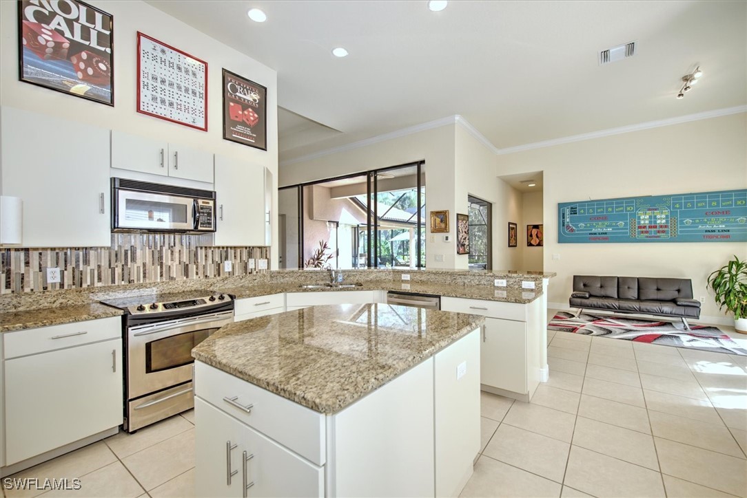 2878 Lone Pine Ln Property Photo 15