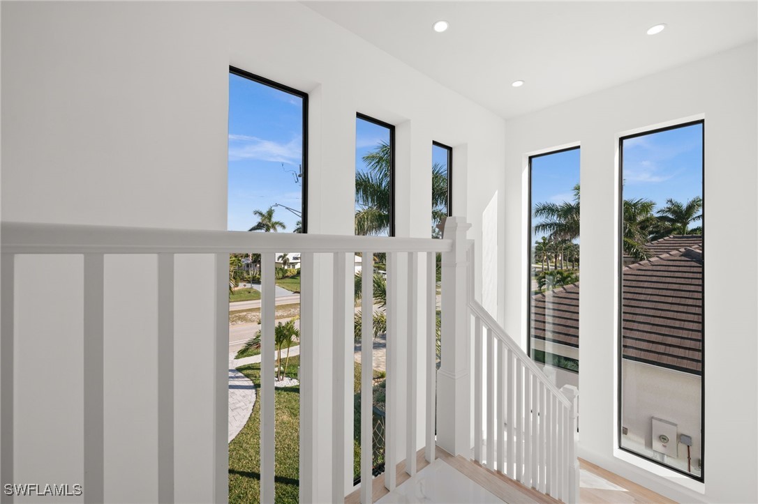 3512 Surfside Blvd Property Photo 6