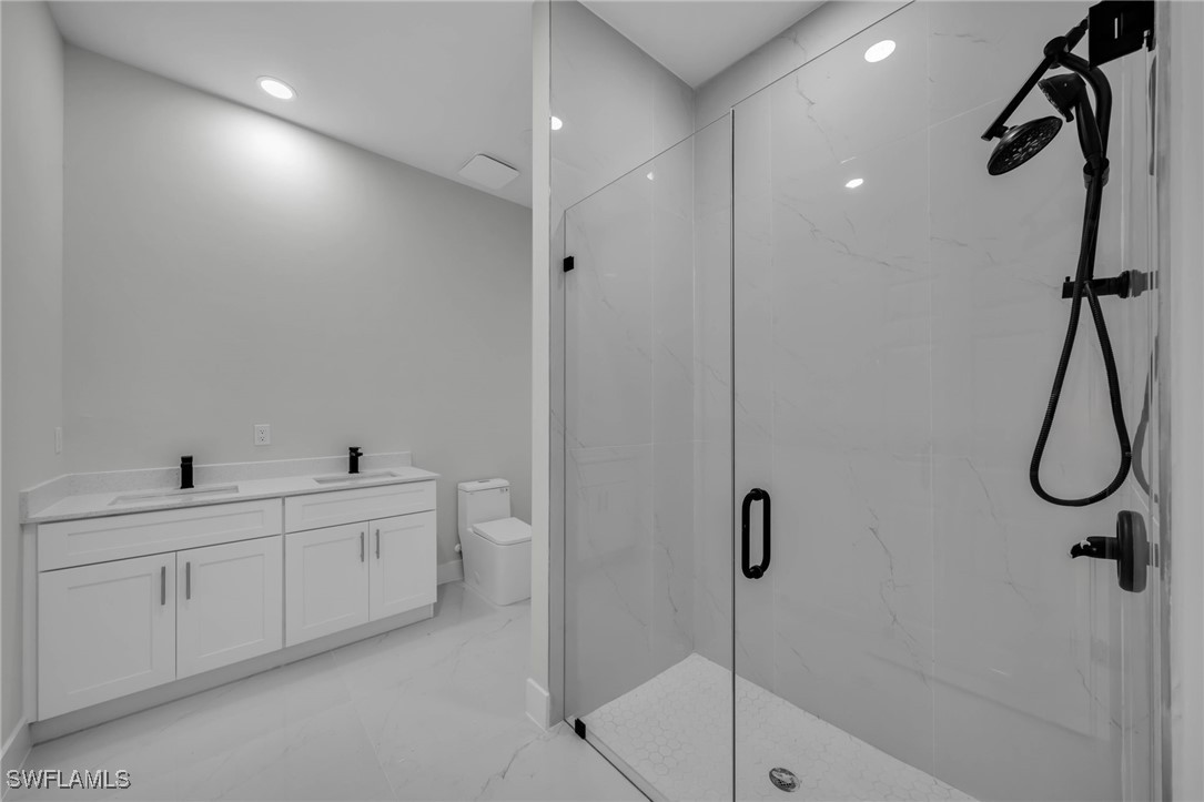 406 Columbus Blvd S Property Photo 16