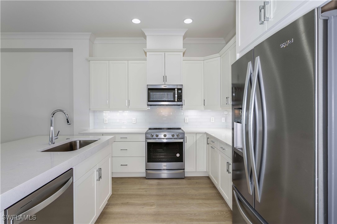 8880 Yucatan Ct Property Photo 11