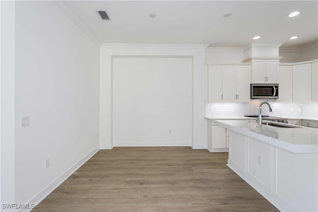 8880 Yucatan Ct Property Photo 14