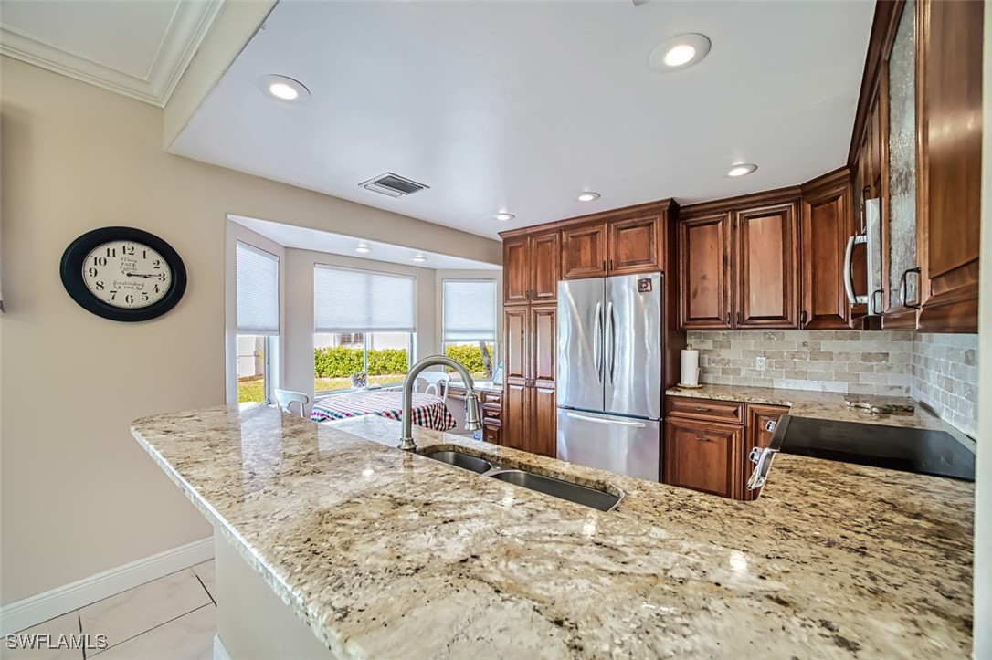 13180 Oakmont Dr 2 Property Photo 13