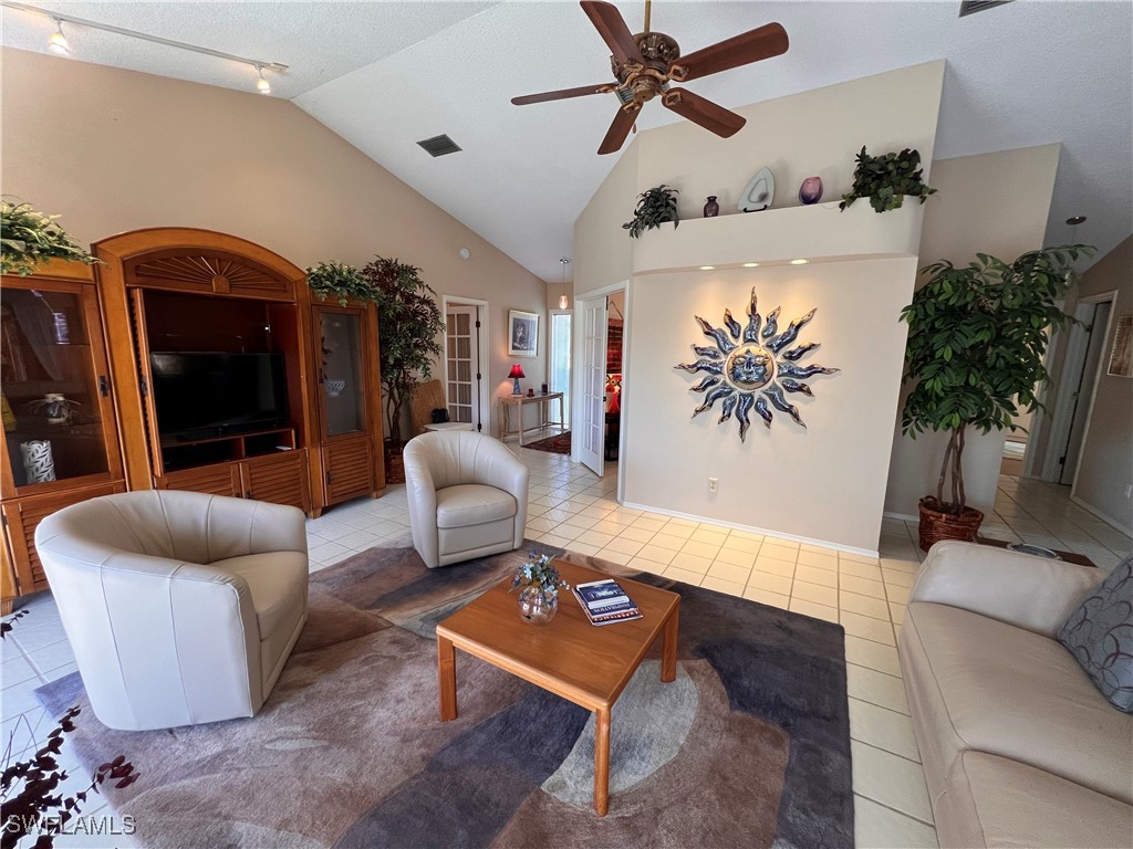 9615 Halyards Ct 22 Property Photo 10