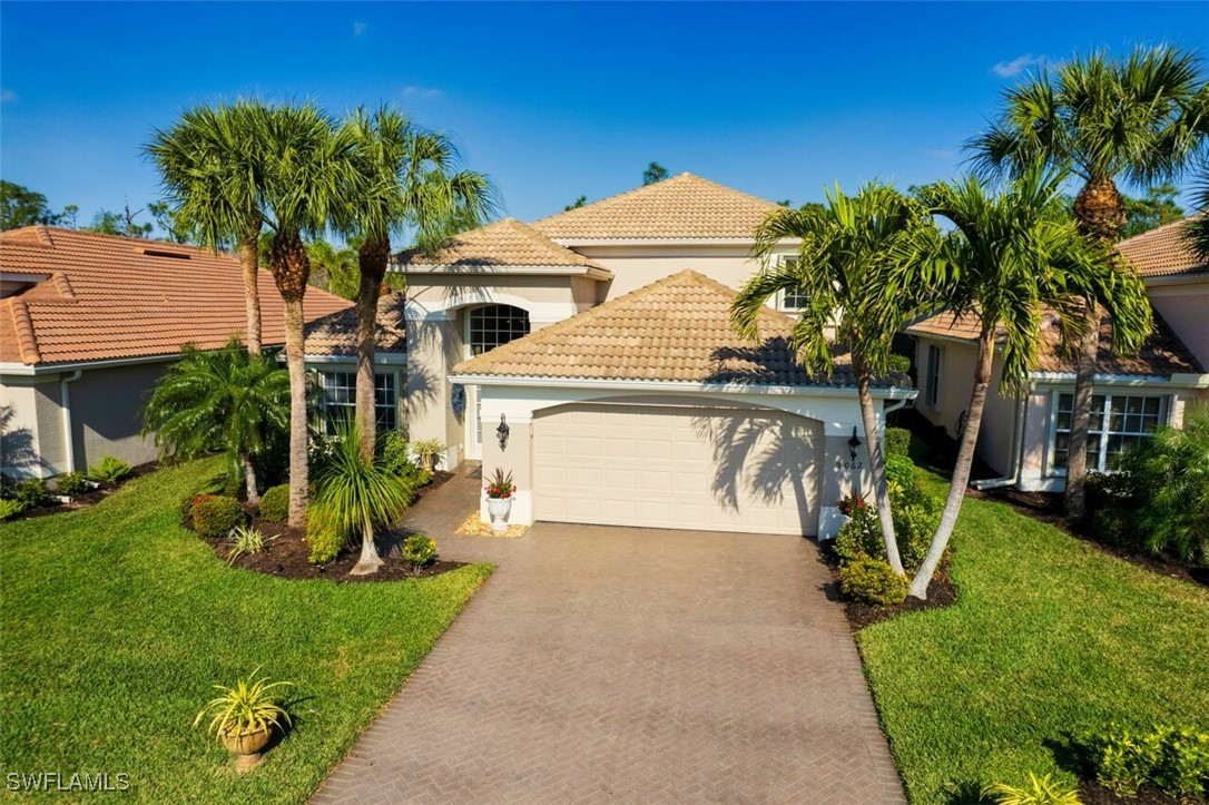 9062 Shadow Glen Way Property Photo 2