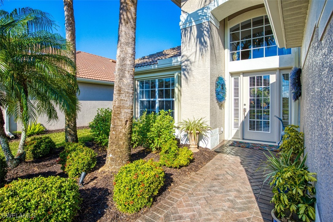 9062 Shadow Glen Way Property Photo 6